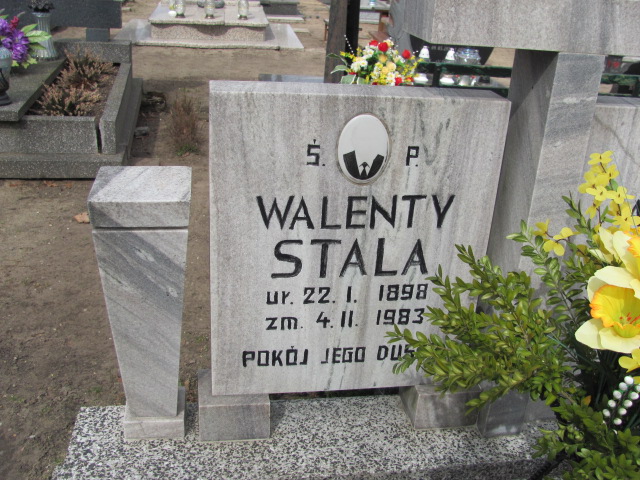 Bogusław BIERNAT 1952 Chociwel - Grobonet - Wyszukiwarka osób pochowanych