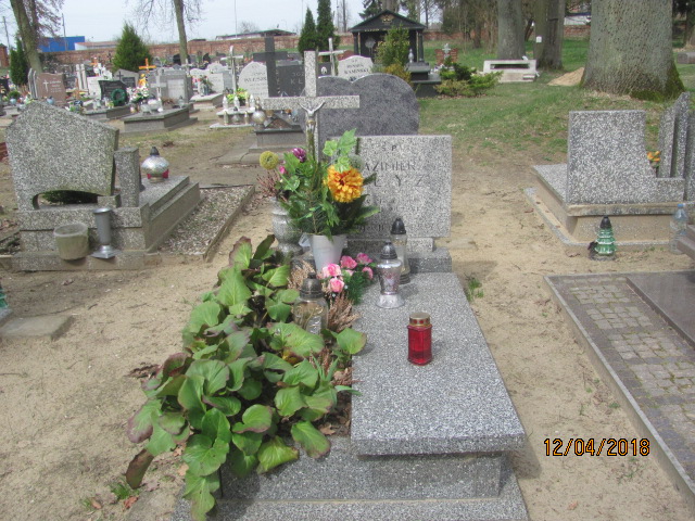 Grób Kazimierz Kłyż