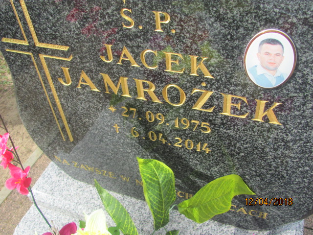 Jacek Jamrożek 1975 Chociwel - Grobonet - Wyszukiwarka osób pochowanych