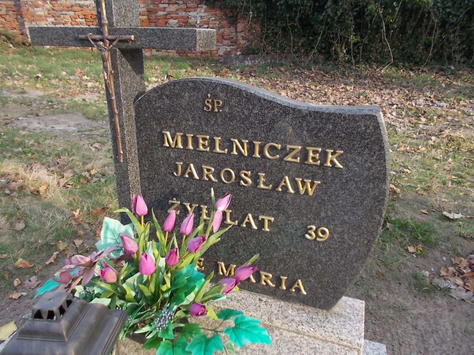 Paweł MIELNICZEK 1989 Chociwel - Grobonet - Wyszukiwarka osób pochowanych