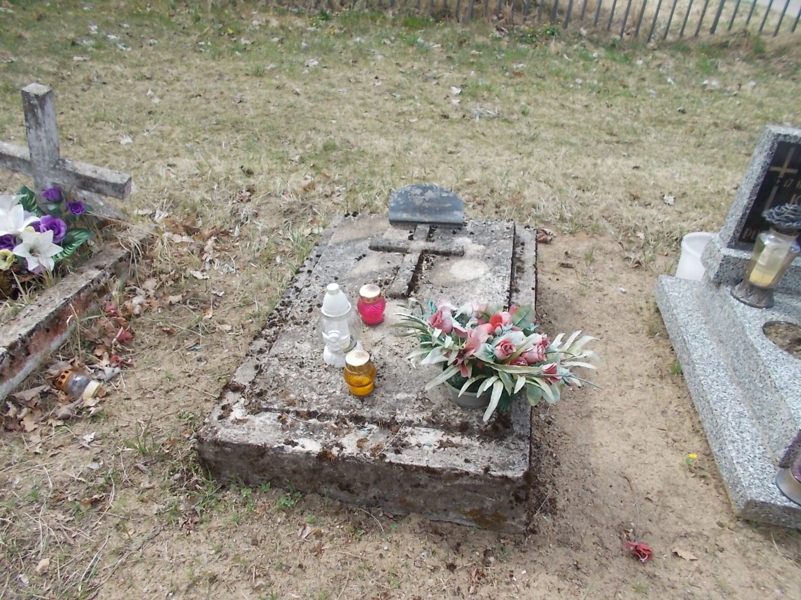  NN Chociwel - Grobonet - Wyszukiwarka osób pochowanych