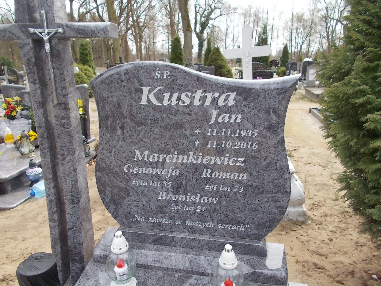 Anna Marcinkiewicz Kustra  1912 Chociwel - Grobonet - Wyszukiwarka osób pochowanych