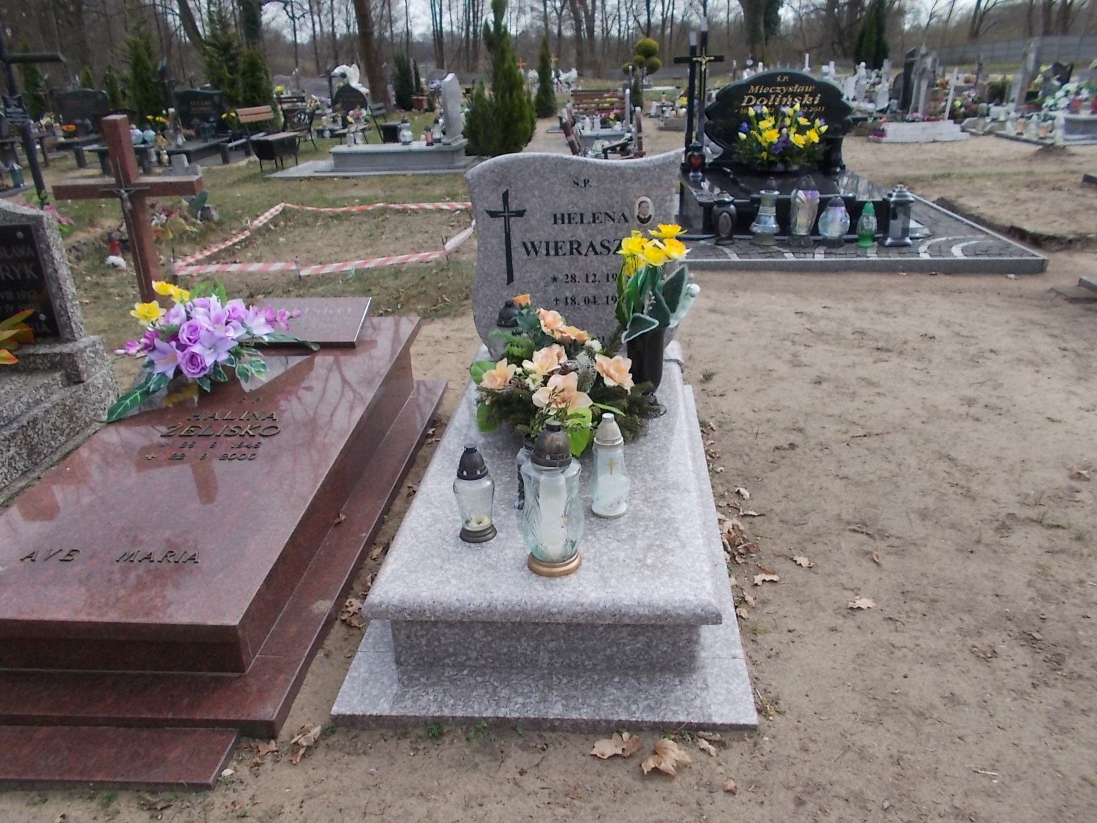 Grób Helena Wieraszko